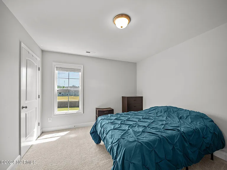 516 Poults Dr — Photo 21