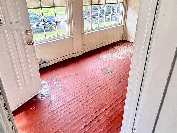 5th image of 1020 May St