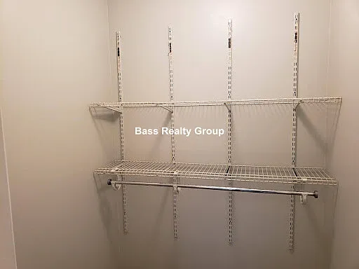 1718 W Estes Ave #5G — Photo 9