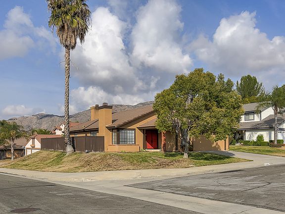 2nd image of 23560 Sweet Clover Cir