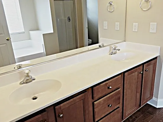 210 Equinox Cir — Photo 9