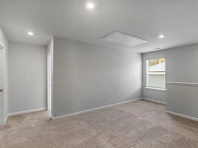 2034 Blue Sky Meadows Dr — Photo 23