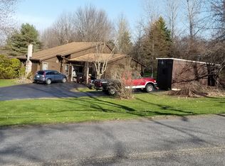 1823 Doran Rd, Lima, NY 14485