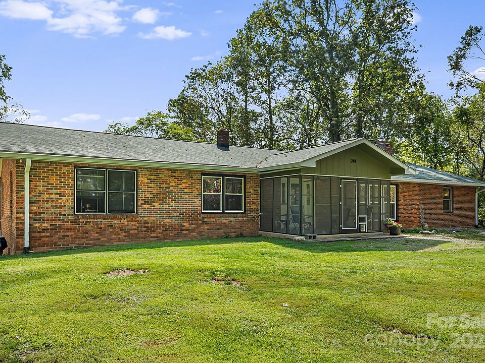 1st image of 244 McMahon Ln