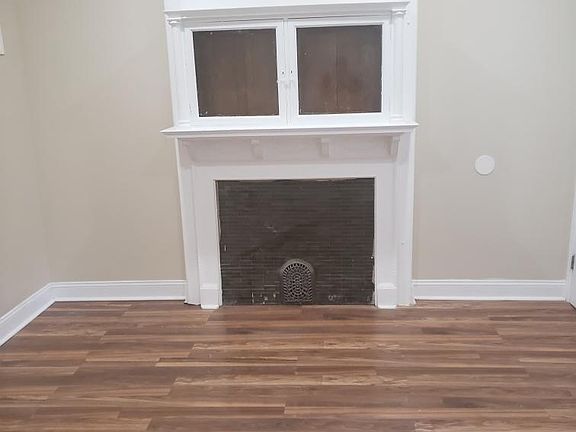 4th image of 2325 W Cumberland St