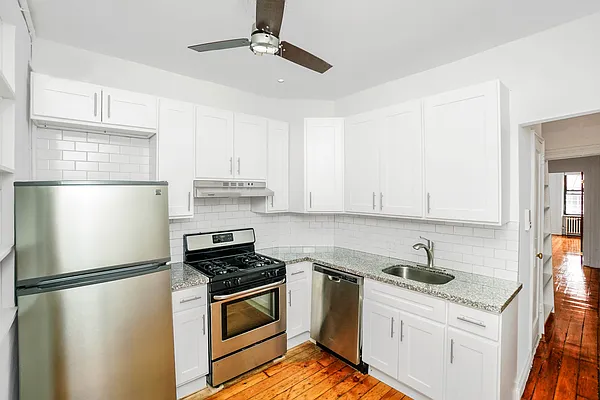 Rented by Corcoran | media 6