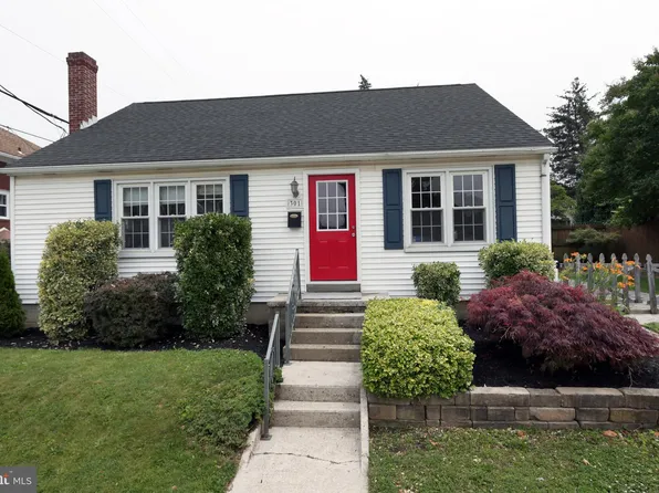 301 E Hanover St, Hanover, PA 17331
