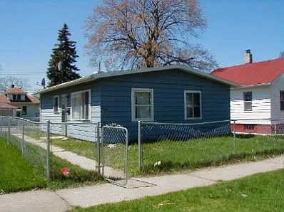 220 N Pleasant Ave photo 1