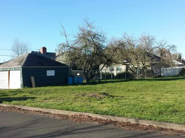 1801 17th Ave SE, Albany, OR 97322