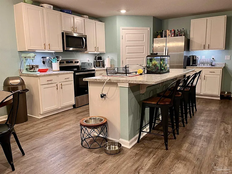 5375 Peach Dr — Photo 6
