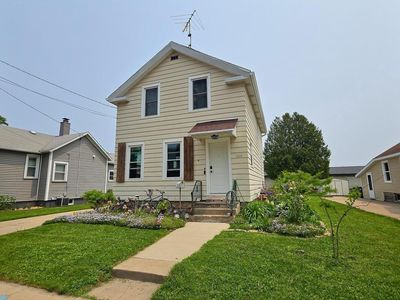 1724 ARIZONA STREET, Oshkosh, WI, 54902
