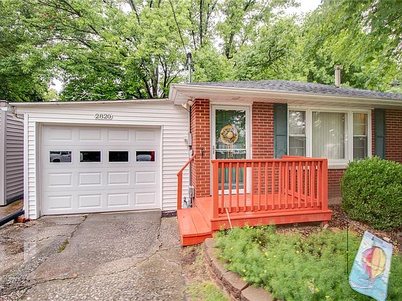 4th image of 2820 Norwood Ln