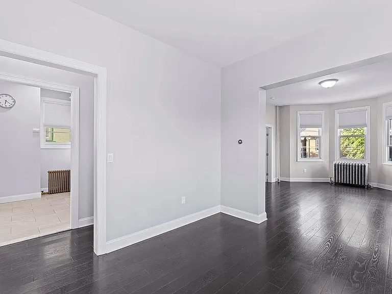 Liberty Pl — Photo 2