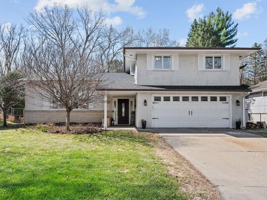 440 Betty Ln, West Saint Paul, MN 55118