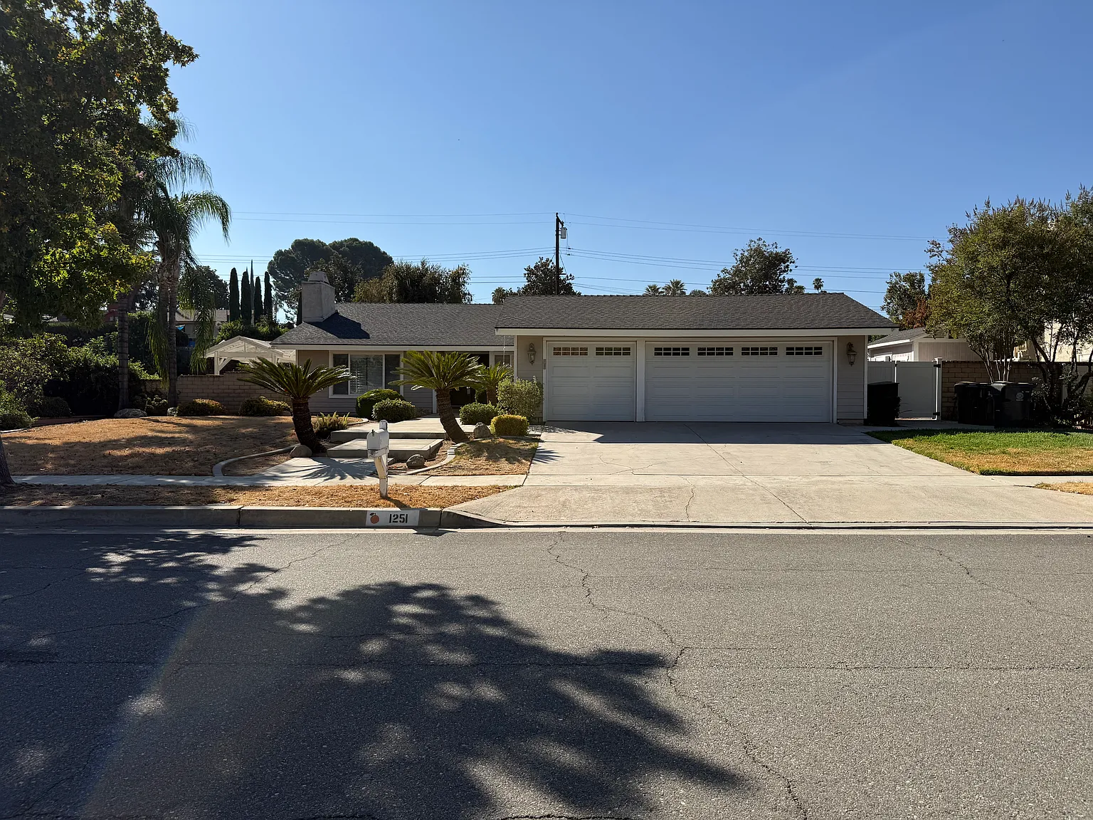 4 bed, 1940 sqft, $3,400 — Photo 1