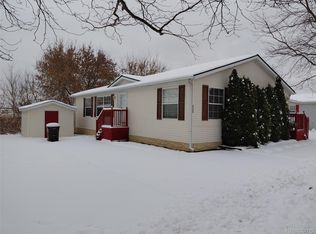 4740 Spring Creek Dr, Howell, MI 48843