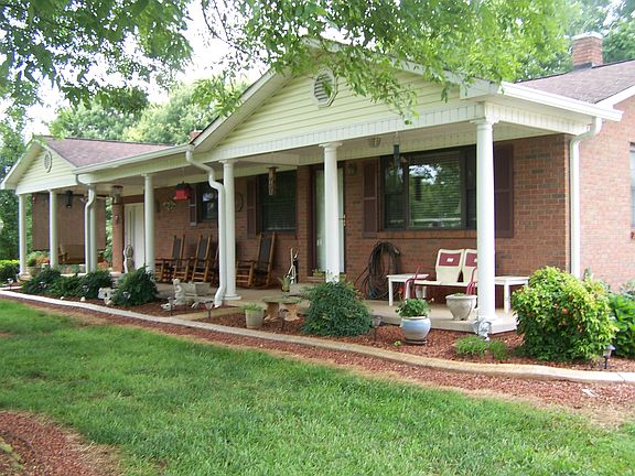 5th image of 3385 Mays Chapel Cir