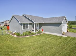 711 Sarah Anne Ave, Roberts, WI 54023