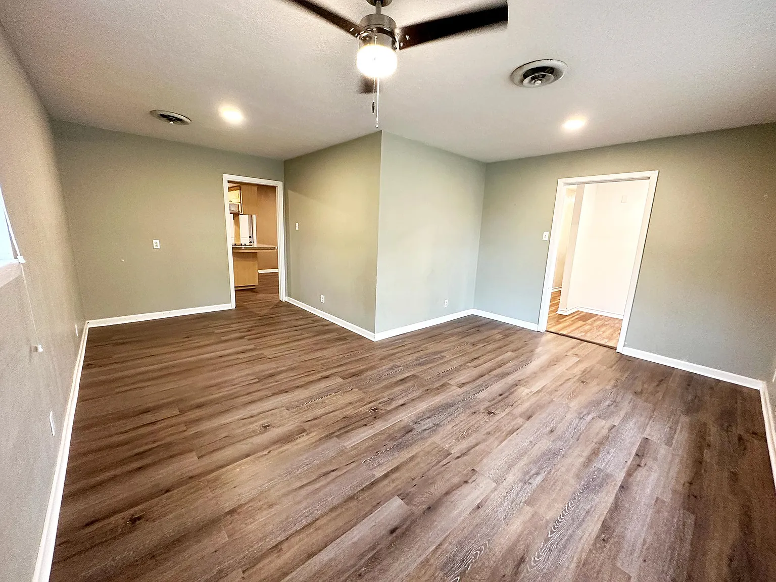 1710 Santa Cecilia Dr — Photo 2