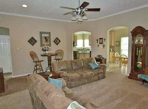 5th image of 2304 Kendal Green Cir