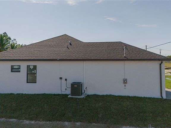 4th image of 1219 NE 19th Place Cpe
