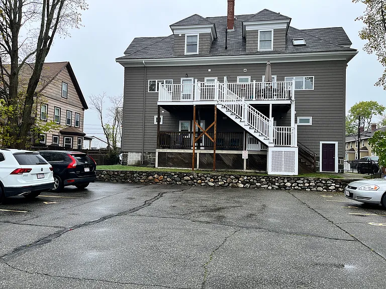 28-28A Richardson Ave — Photo 17