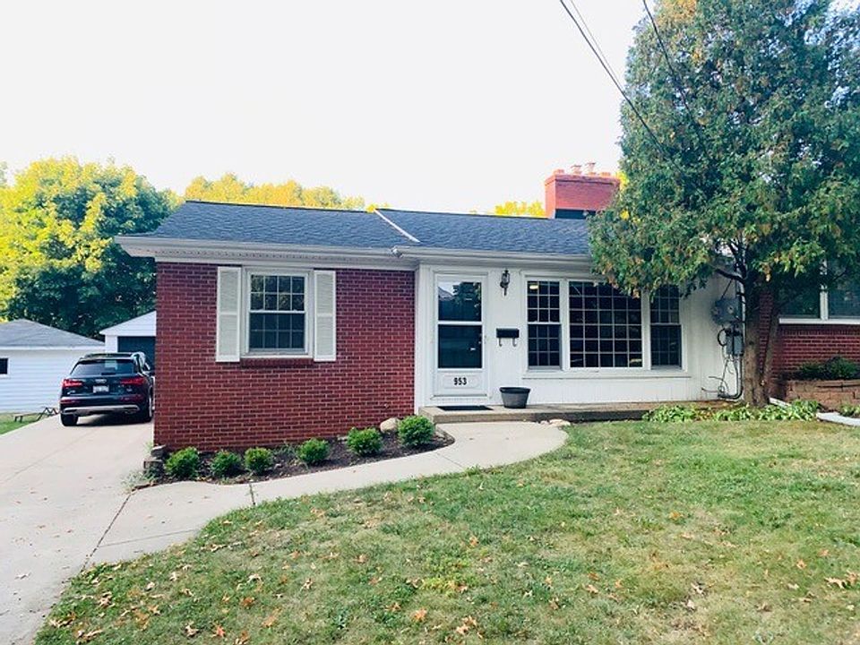 1st image of 953-955 Drexel Dr NE #953