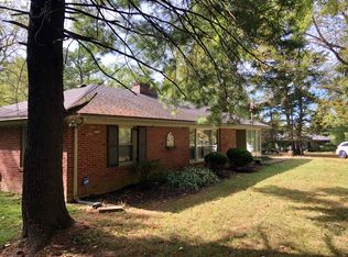 3110 N Winchester Acres Rd, Louisville, KY 40245