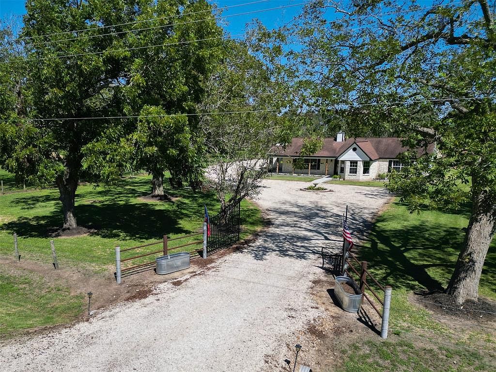 2655 County Road 195, Boling, TX 77420 MLS 72092932 Zillow
