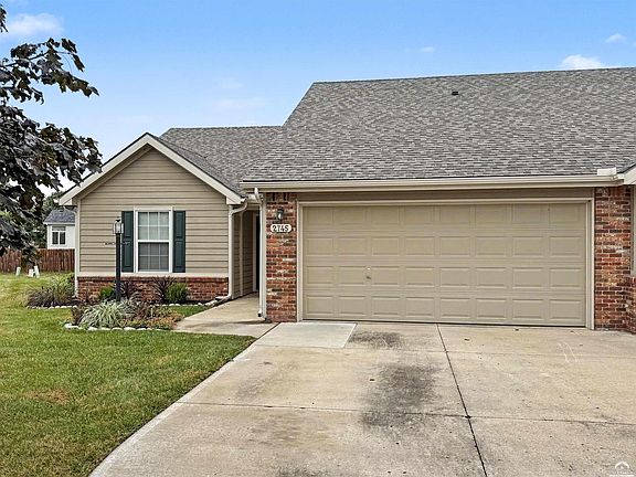 2nd image of 2745 Coralberry Ct