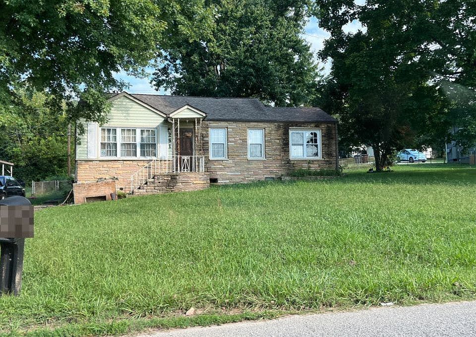 1st image of 251 Cedar Ave