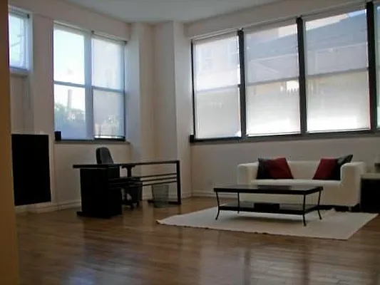 Rented by Dream Space Realty | media 21