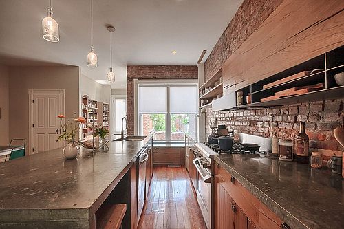 5th image of 1905 Park Ave
