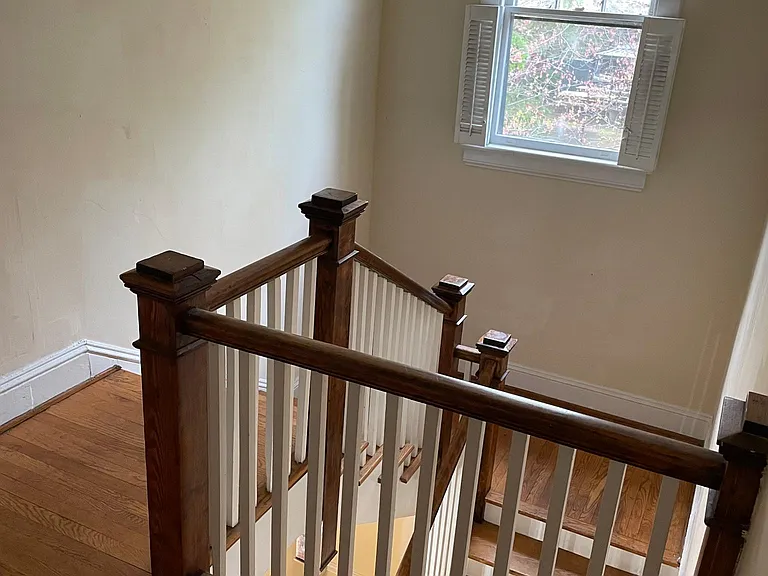 601 Hinsdale St #4 — Photo 2