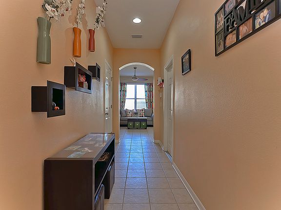 4th image of 6723 Holly Heath Dr