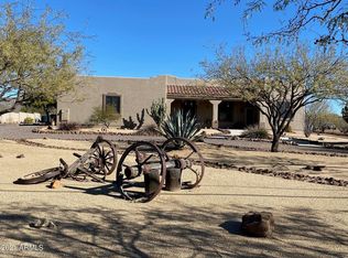 44027 N 14th St, New River, AZ 85087