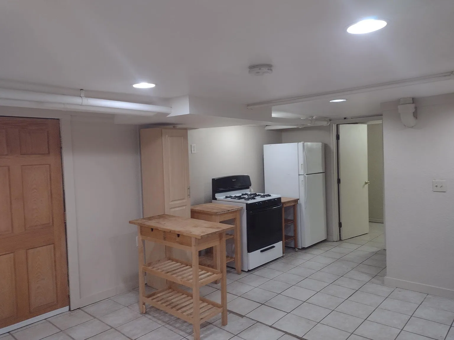 Studio, 430 sqft, $950 — Photo 4