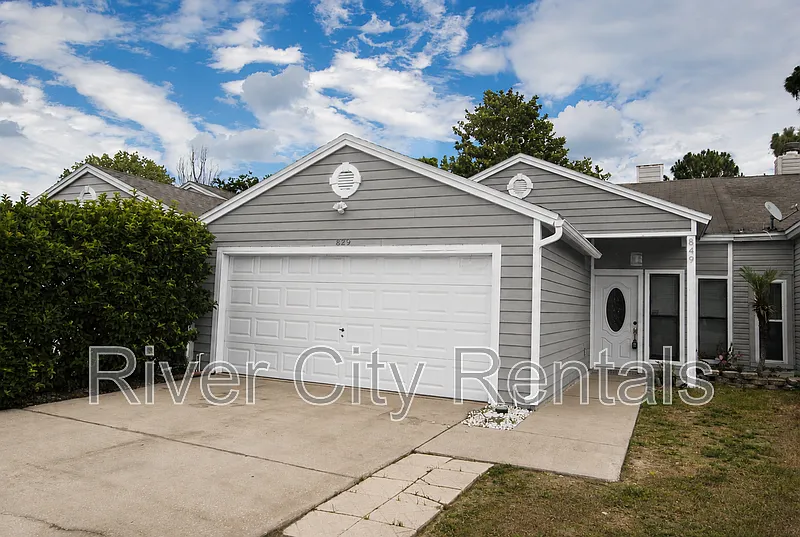 849 Candleknoll Ln