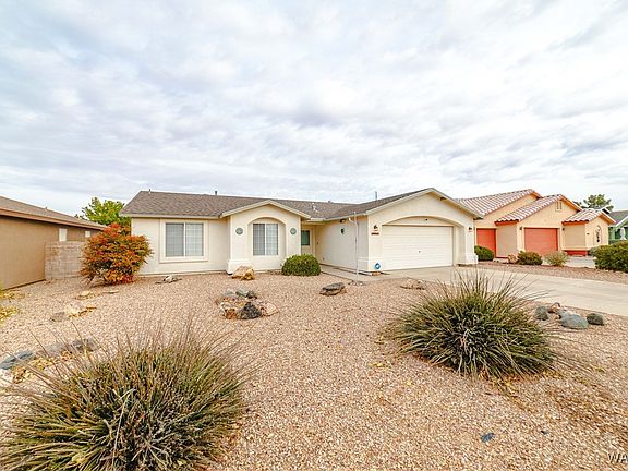3rd image of 3963 E Lass Avenue