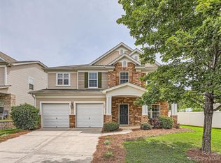 108 Sand Spur Dr, Mooresville, NC 28117