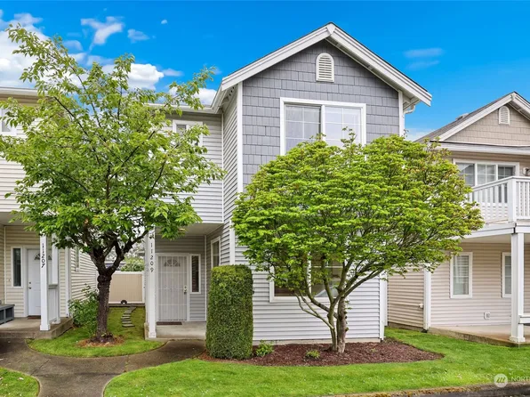 11209 3rd Avenue Ct E, Tacoma, WA 98445