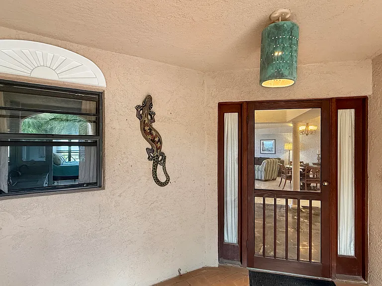 522 Coakley Bay Est #EB — Photo 33