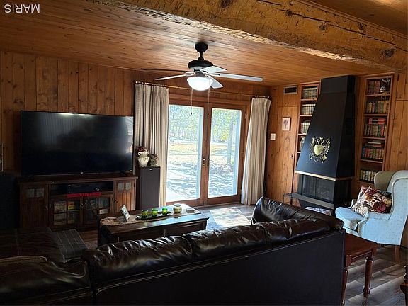 5th image of 3029 Yaeger Rd