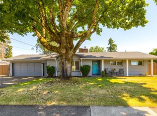 1119 S South End Rd, Oregon City, OR 97045