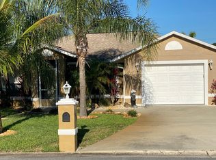 1175 San Juan Dr, Merritt Island, FL 32952