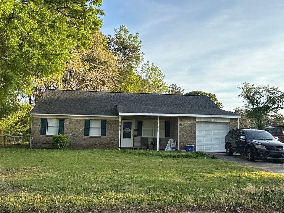 1st image of 402 Sterling Rd