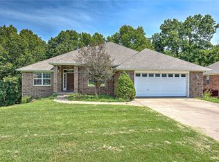 502 Old Forge Dr, Bentonville, AR 72712
