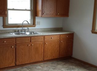 4375 S 13th St, Franklin, WI 53221