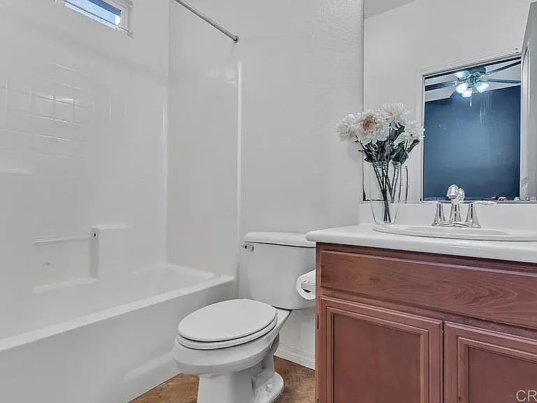 591 Dana Ln — Photo 12
