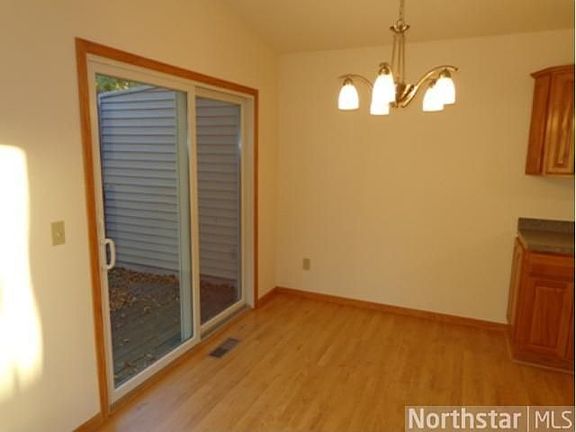 2nd image of 521 96th Ln NE
